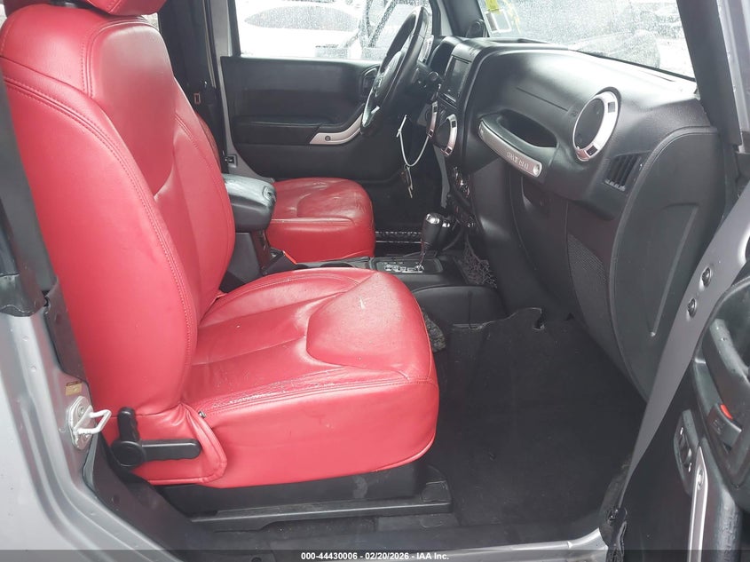 2013 Jeep Wrangler Sahara