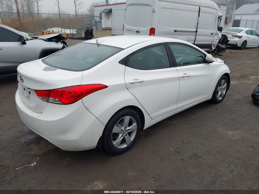 2013 Hyundai Elantra Gls