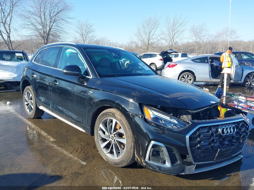 2024 AUDI Q5 PREMIUM PLUS 45 TFSI S LINE QUATTRO