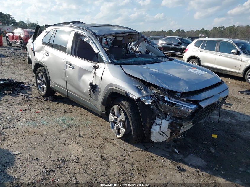 2022 Toyota Rav4 Hybrid Xle