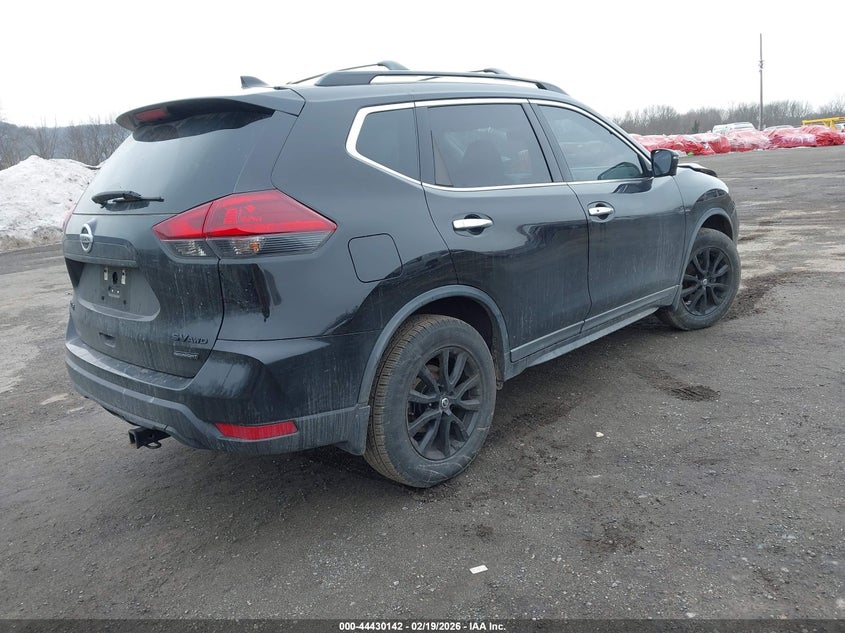 2018 Nissan Rogue Sv