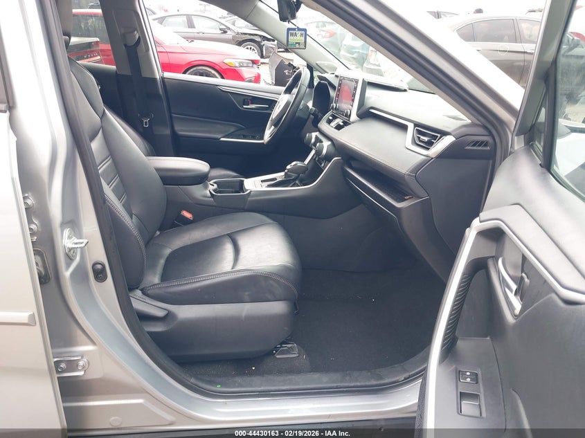 2019 Toyota Rav4 Xle Premium