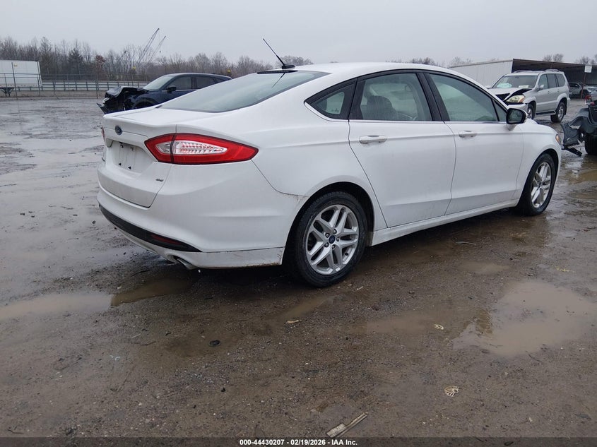 2016 Ford Fusion Se