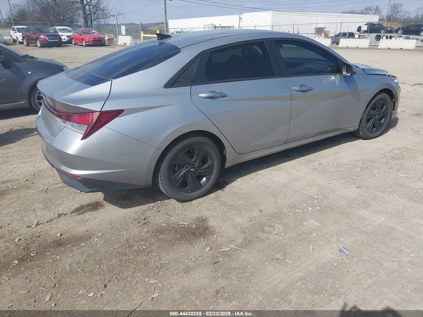 2021 Hyundai Elantra Sel