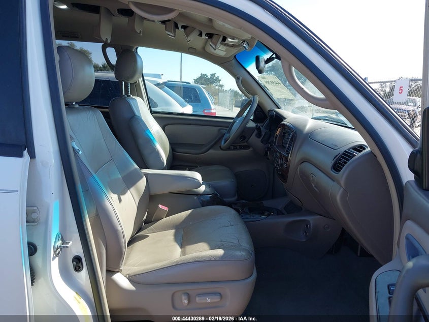 2005 Toyota Sequoia Sr5 V8