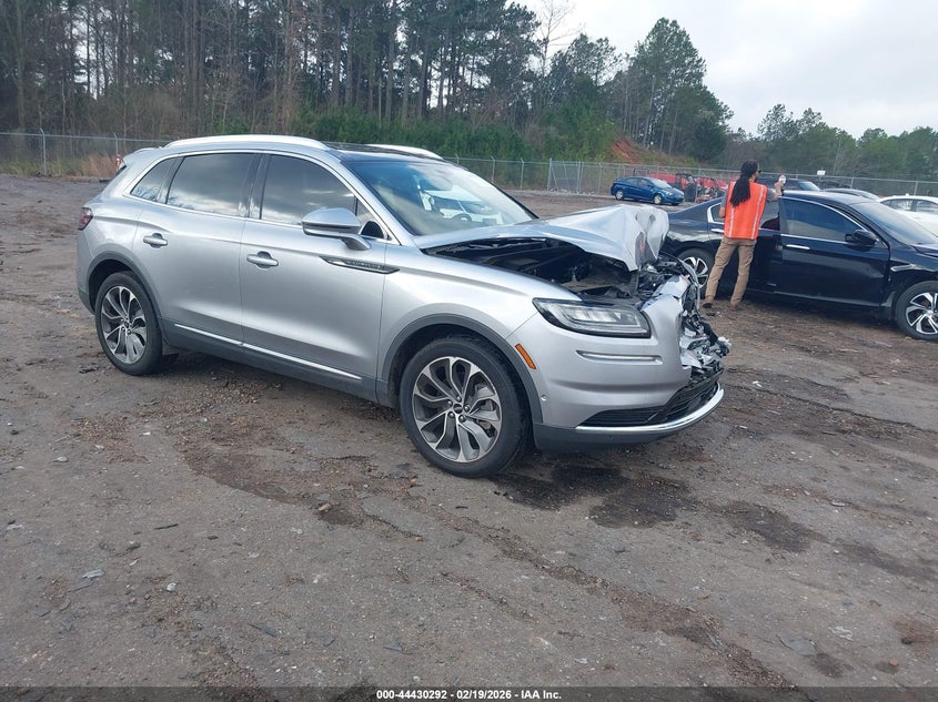 2022 Lincoln Nautilus Reserve