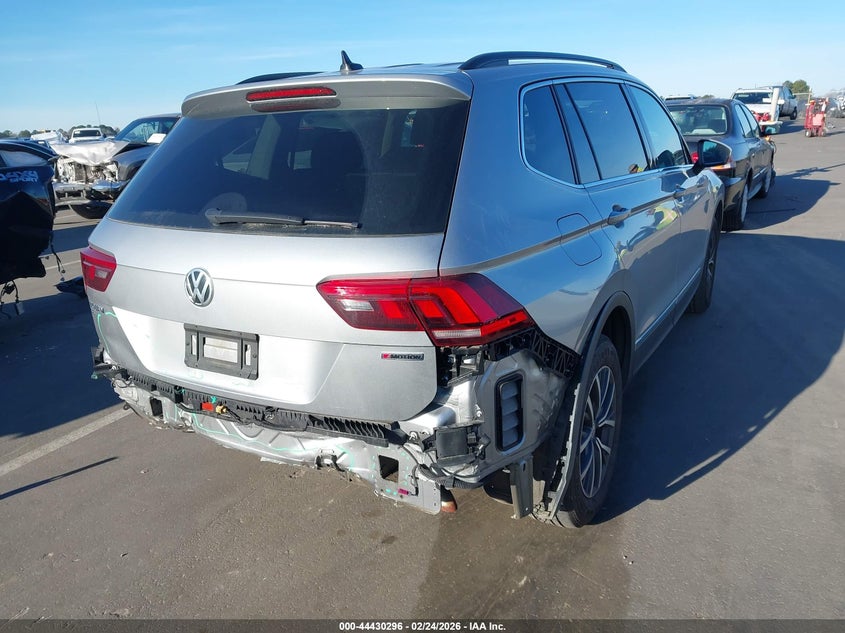 2020 Volkswagen Tiguan 2.0T Se/2.0T Se R-Line Black/2.0T Sel