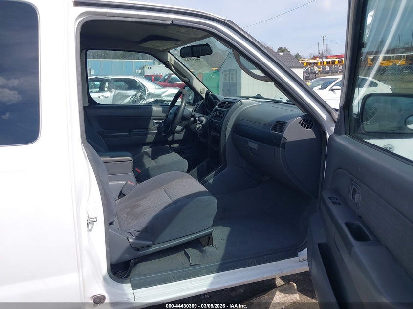 2004 Nissan Frontier King Cab Xe