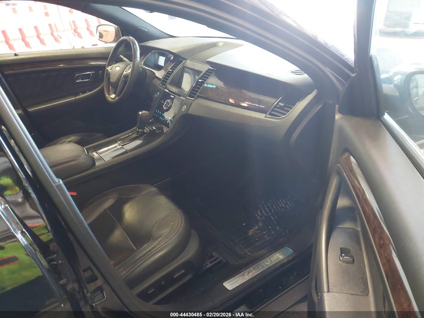 2018 Ford Taurus Limited