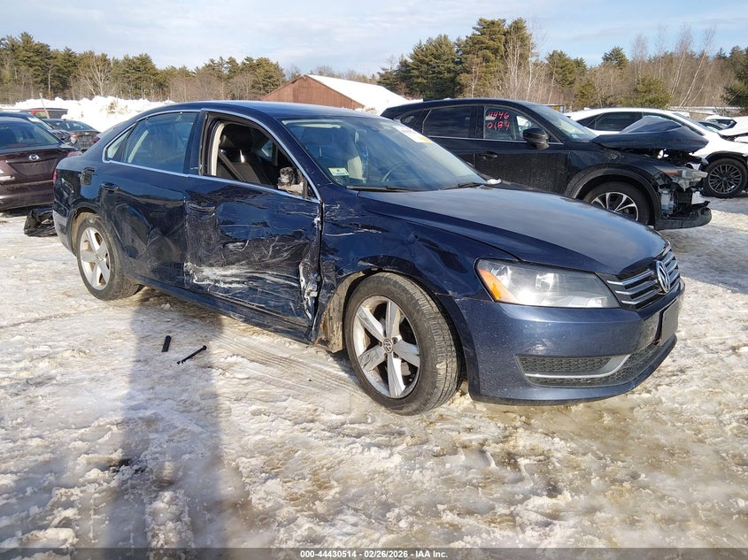 2014 Volkswagen Passat 1.8T Se
