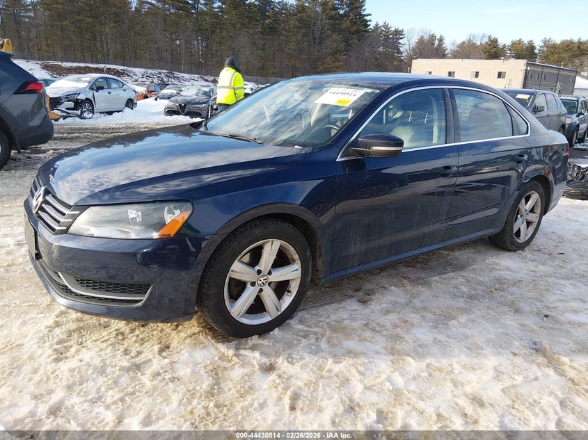 2014 Volkswagen Passat 1.8T Se