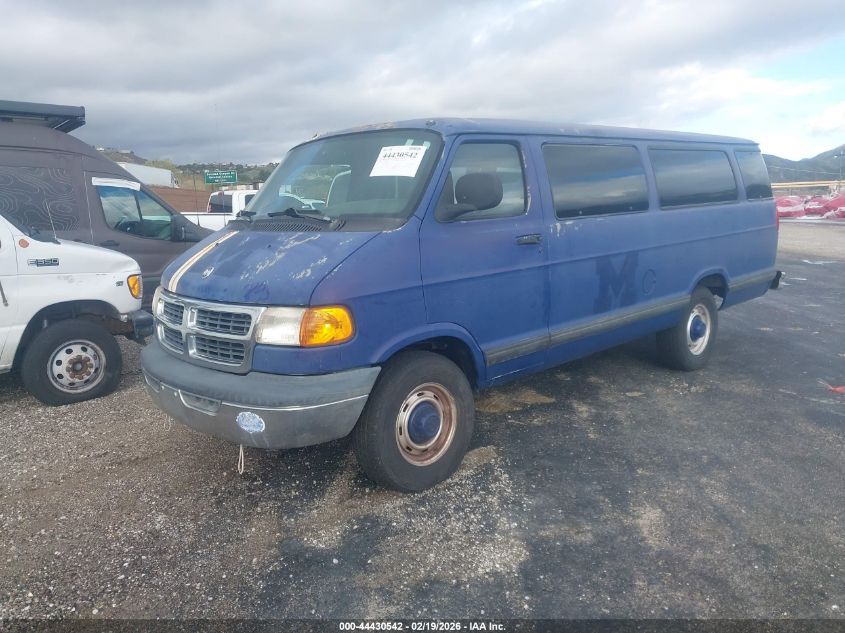 2000 Dodge Ram Wagon 3500