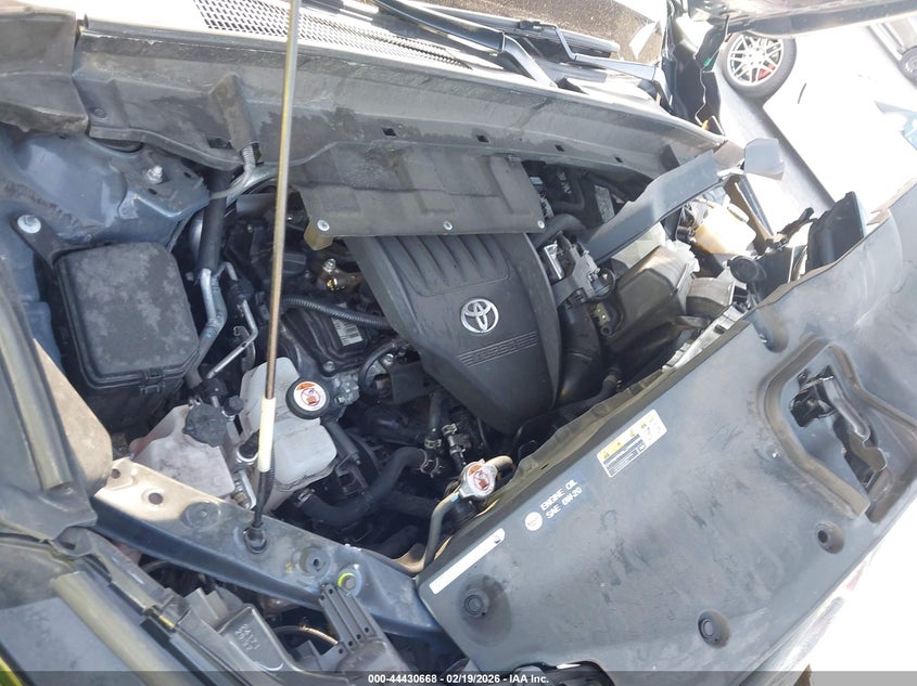 VIN 5TDAAAA53RS015572 2024 TOYOTA GRAND HIGHLANDER XLE