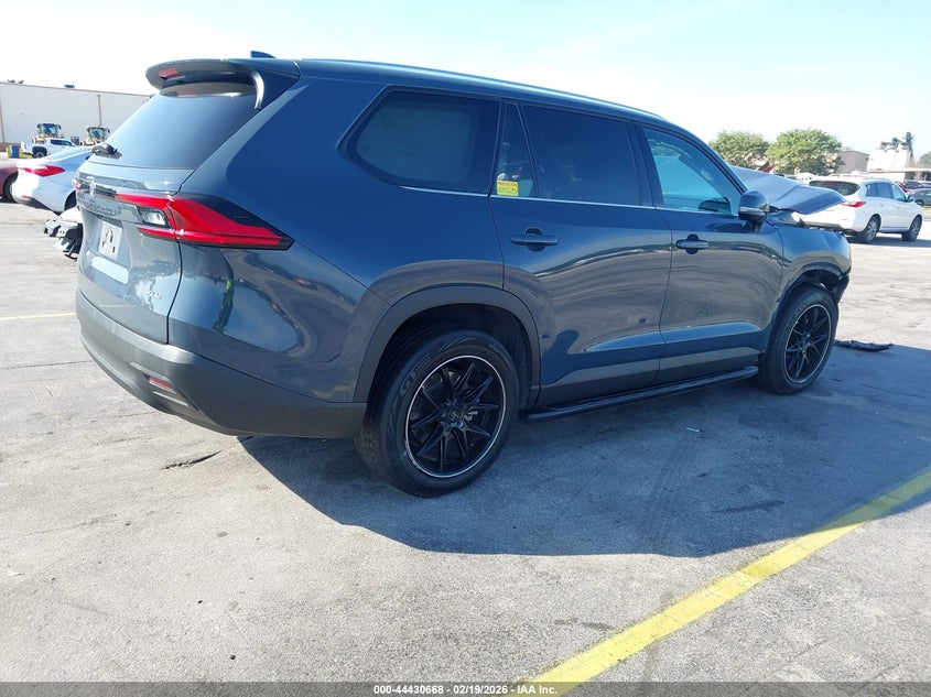 VIN 5TDAAAA53RS015572 2024 TOYOTA GRAND HIGHLANDER XLE