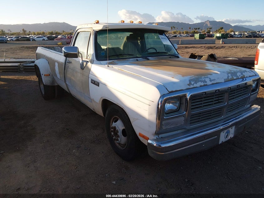 1991 Dodge D-Series D300/D350
