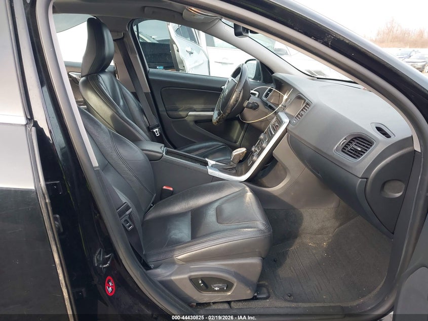 2013 Volvo S60 T5/T5 Platinum/T5 Premier/T5 Premier Plus