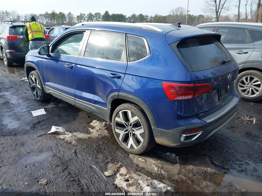 2022 Volkswagen Taos 1.5T Sel