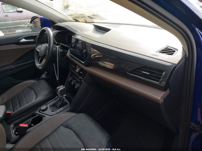 2022 Volkswagen Taos 1.5T Sel