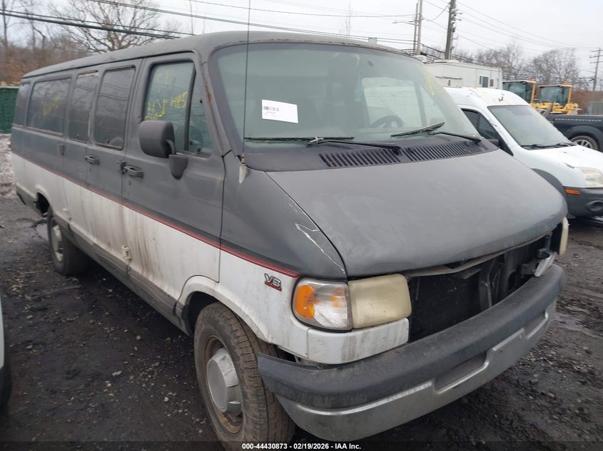 2B5WB35Z3SK572087 DODGE RAM WAGON Photo 1