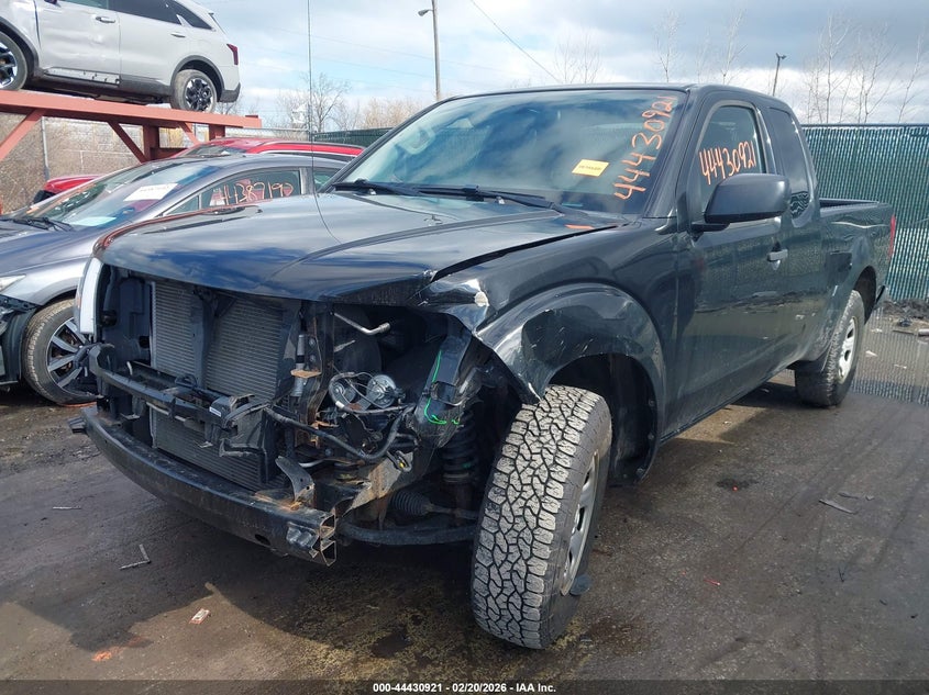 2019 Nissan Frontier S