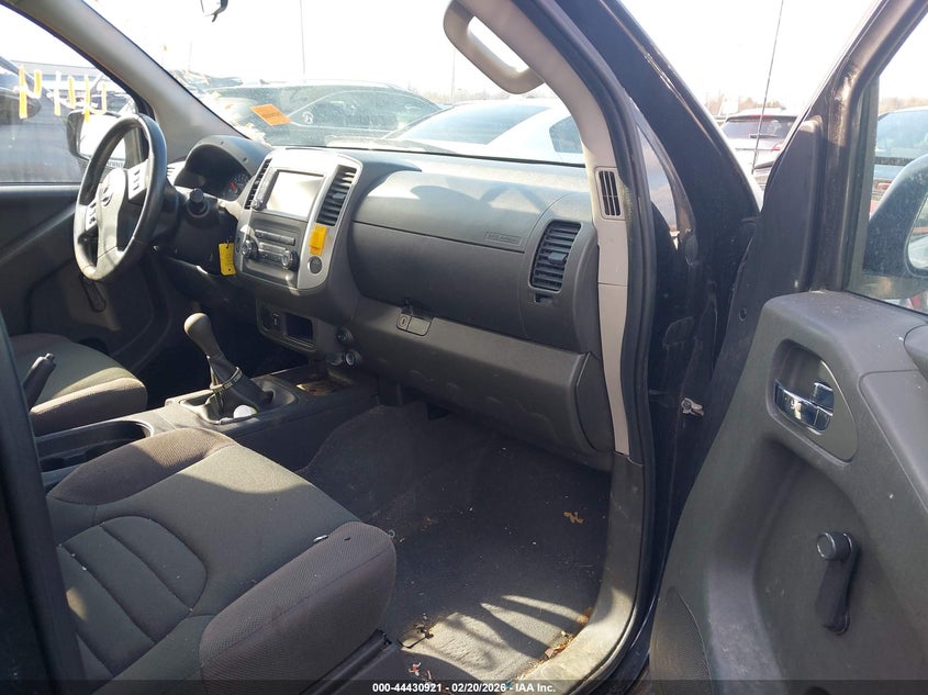 2019 Nissan Frontier S