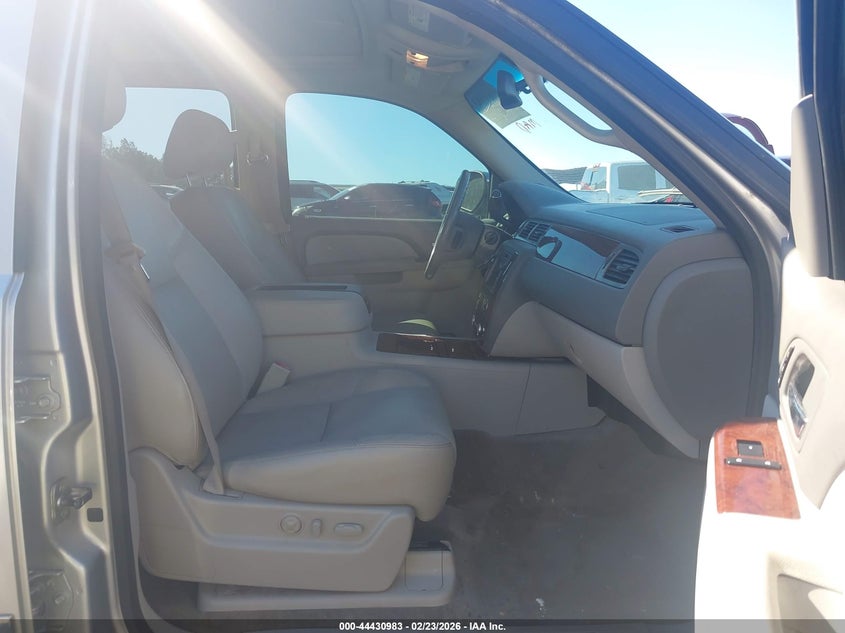 2011 Chevrolet Tahoe Ltz