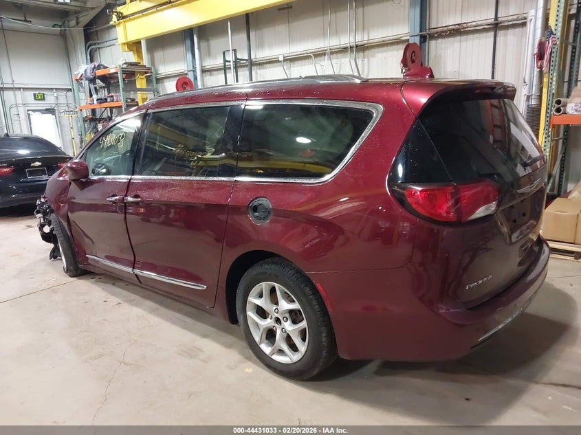 Vin: 2c4rc1eg8hr551045, lot: 44927673, chrysler pacifica touring-l plus 20173