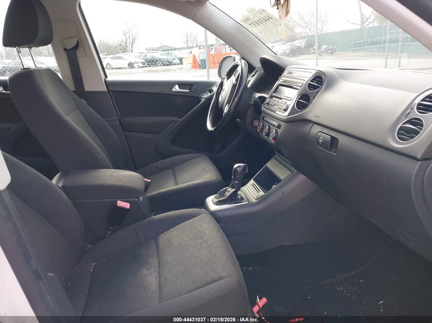 2013 Volkswagen Tiguan S