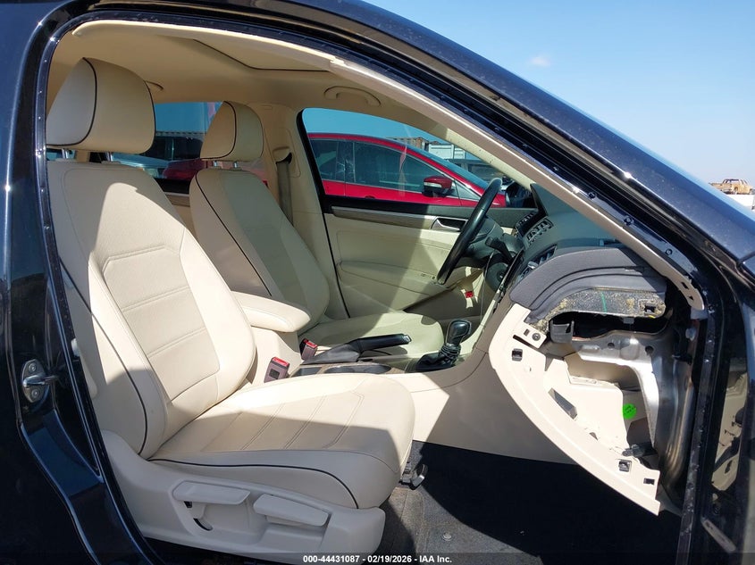 2017 Volkswagen Passat 1.8T Se