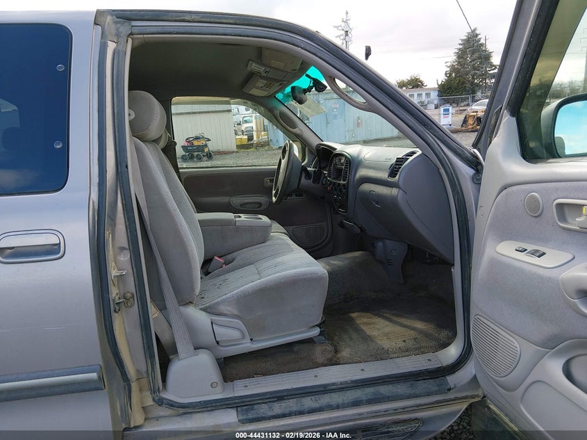 2000 Toyota Tundra Sr5 V8