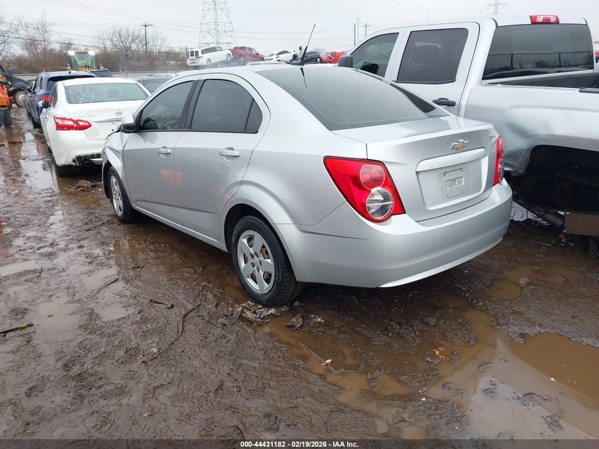 2013 Chevrolet Sonic Ls Auto