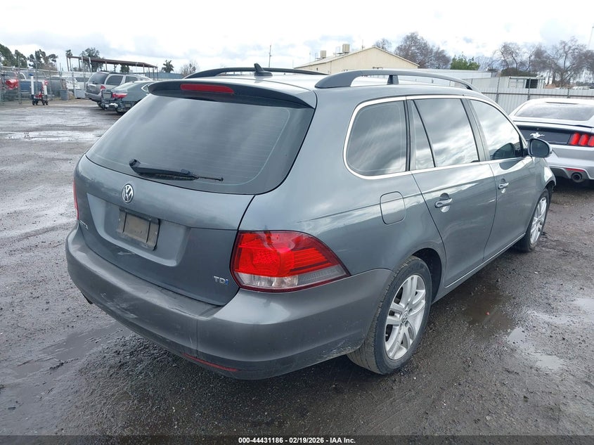 2011 Volkswagen Jetta Sportwagen 2.0L Tdi