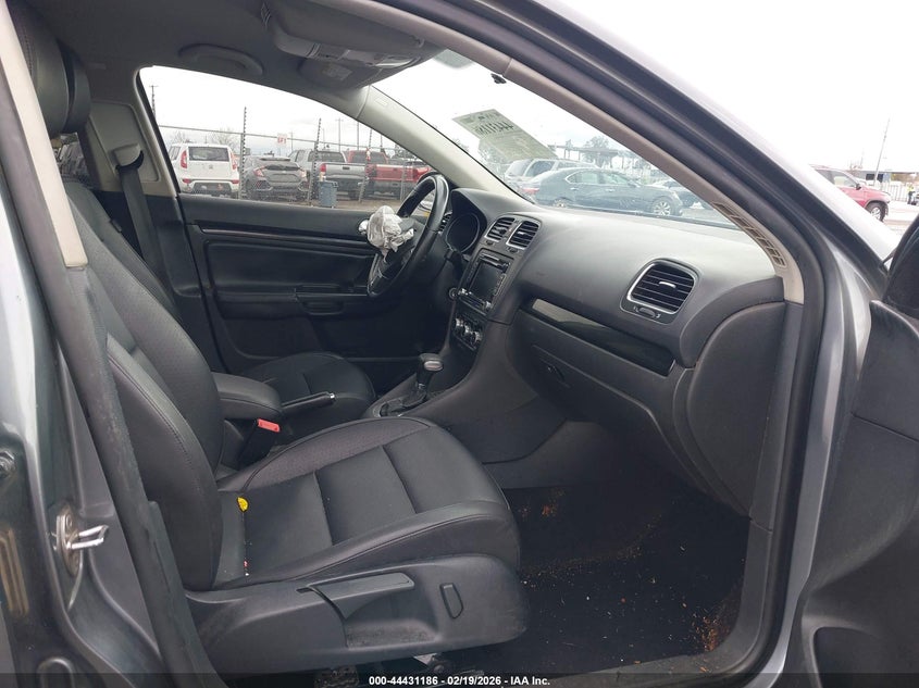 2011 Volkswagen Jetta Sportwagen 2.0L Tdi