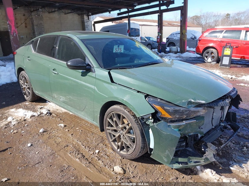 2025 Nissan Altima Sr Awd