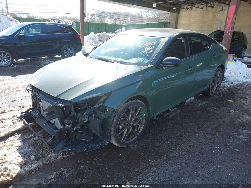 2025 Nissan Altima Sr Awd