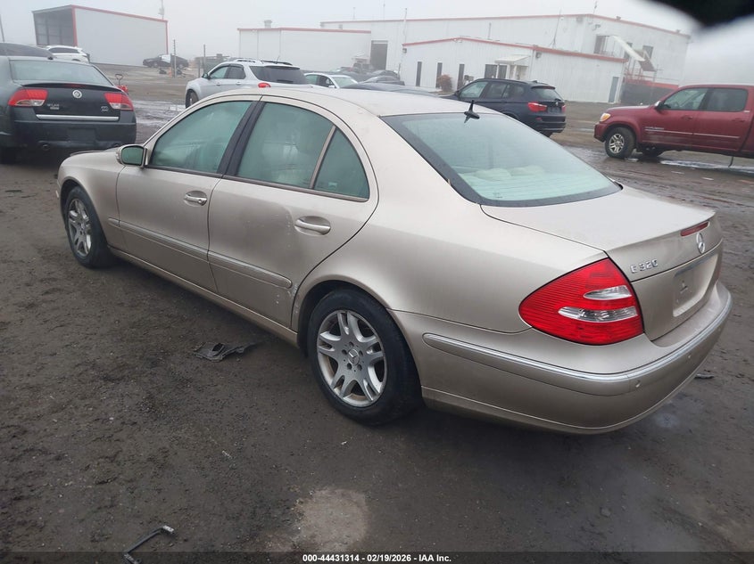 2003 Mercedes-Benz E 320