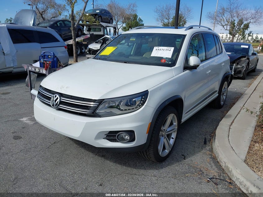 2015 Volkswagen Tiguan R-Line