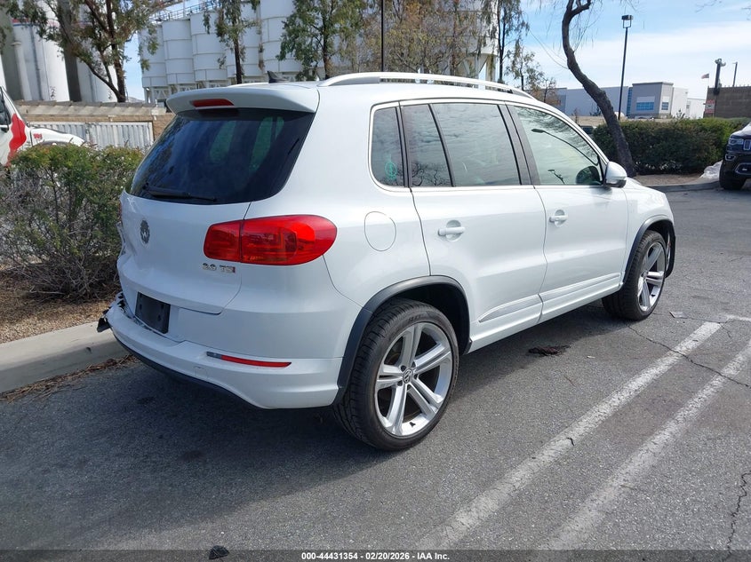 2015 Volkswagen Tiguan R-Line