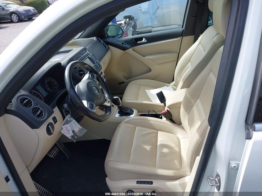 2015 Volkswagen Tiguan R-Line