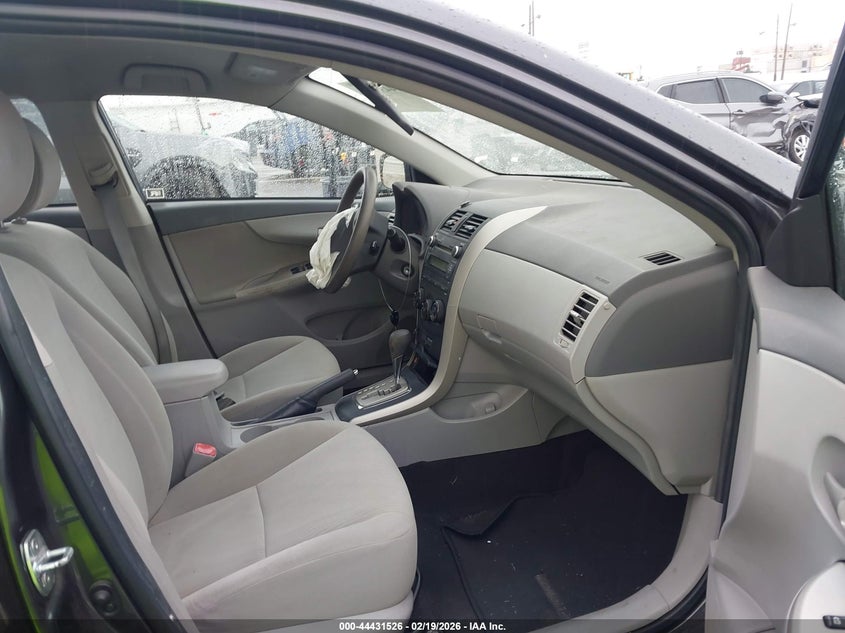 2010 Toyota Corolla Le