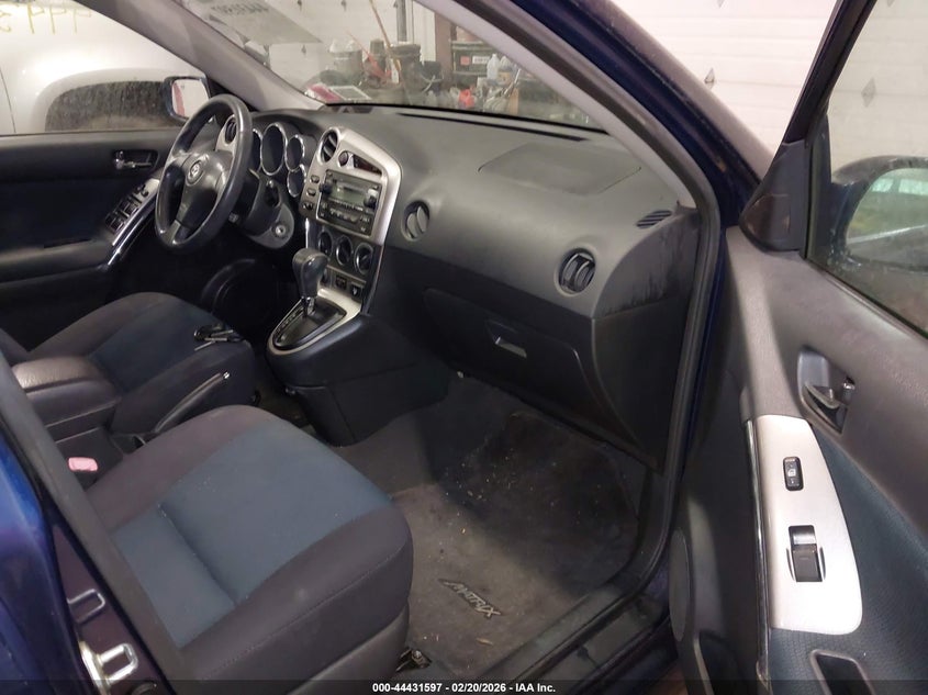 2005 Toyota Matrix Xr