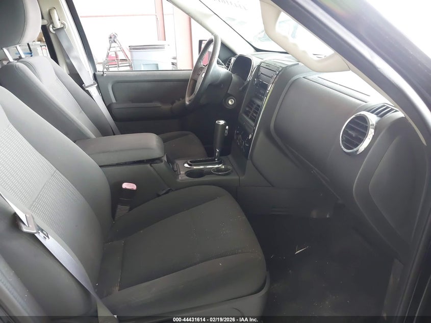 2009 Ford Explorer Xlt