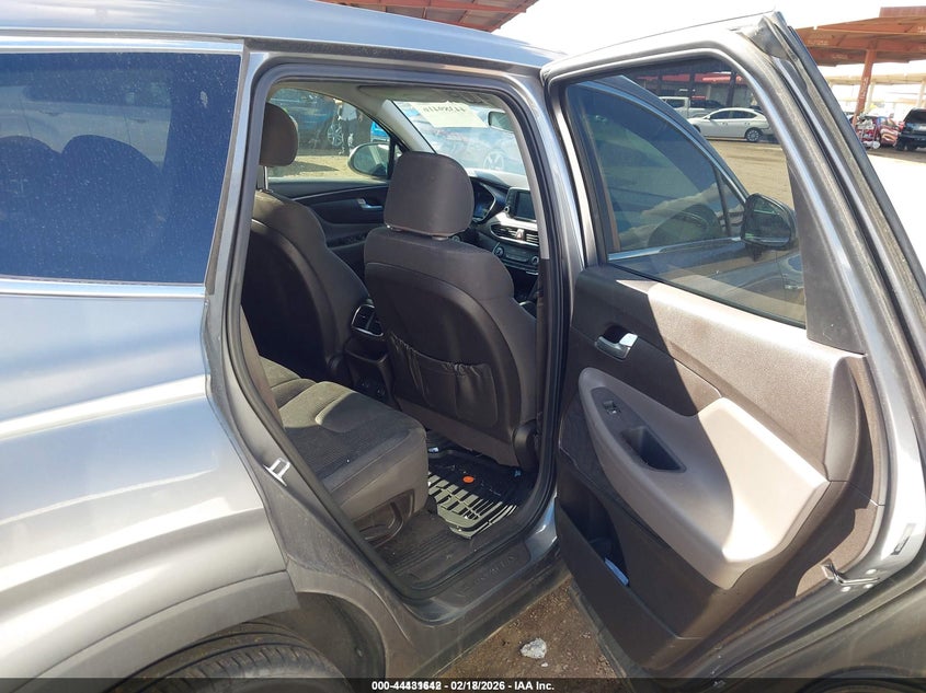 VIN 5NMS2CAD1KH119409 2019 HYUNDAI SANTA FE SE