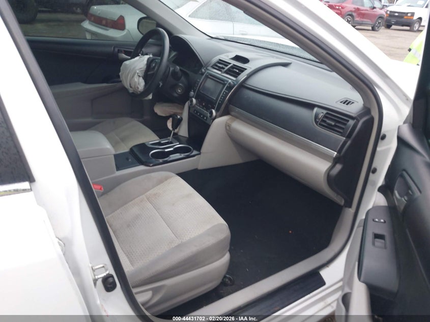 2014 Toyota Camry Le