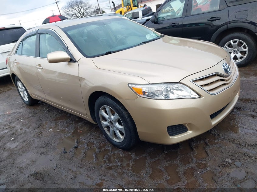 2011 Toyota Camry Le