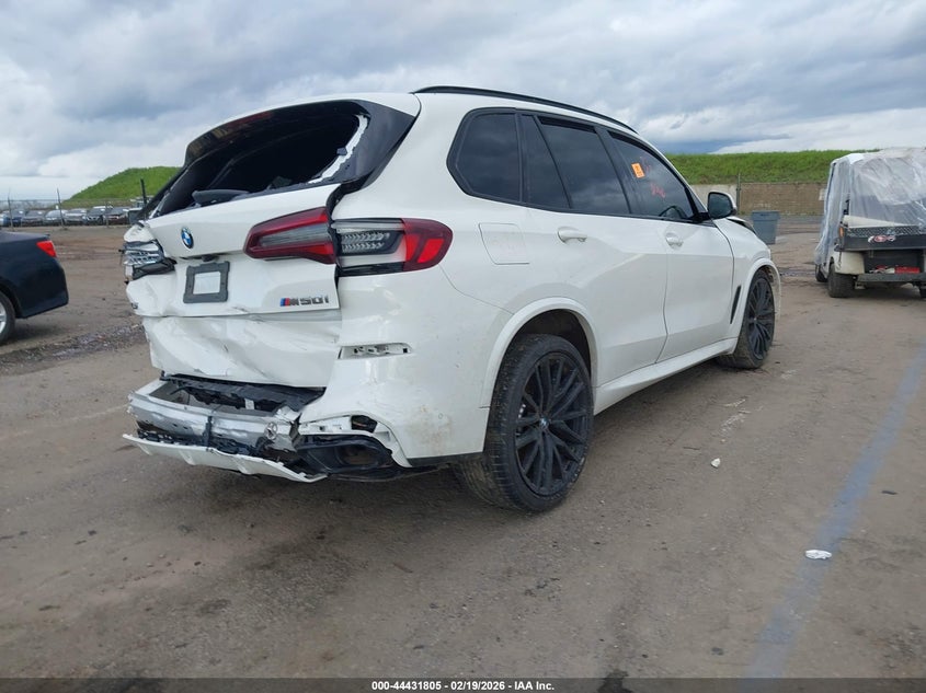 2022 BMW X5 M50I