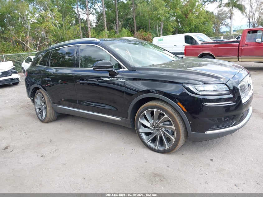 2023 Lincoln Nautilus Reserve