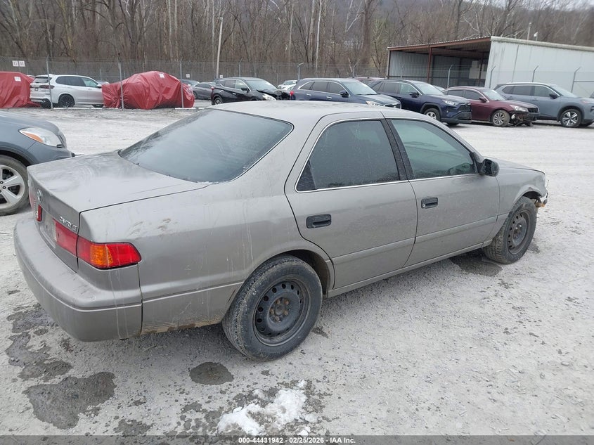 2000 Toyota Camry Le