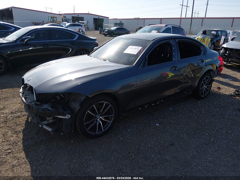 Vin: 3mw5r1j56k8b02128, lot: 44928716, bmw 330i 20192