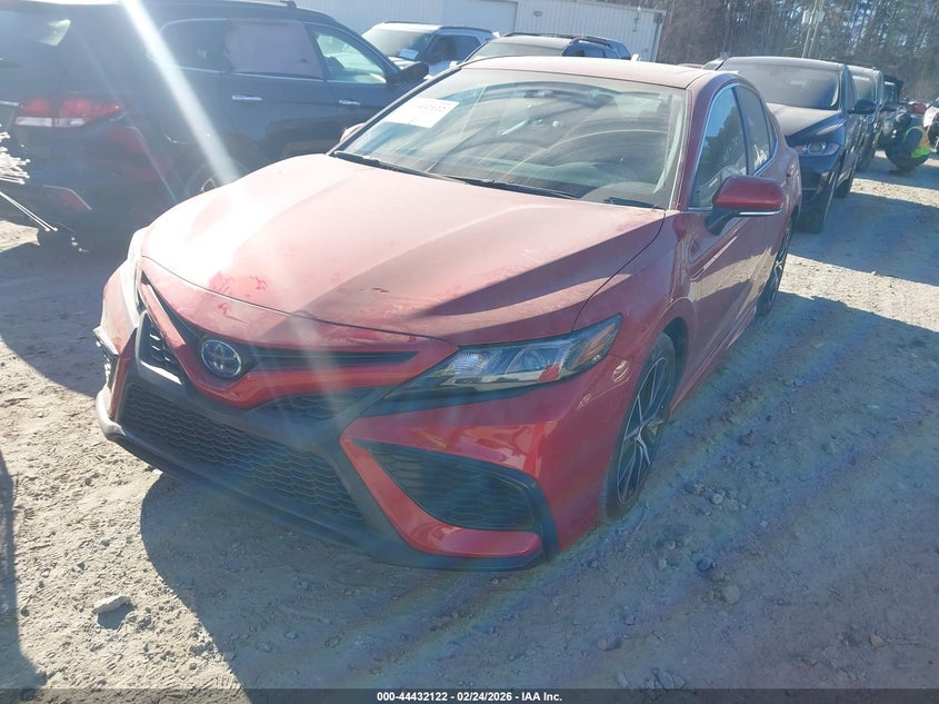 2024 Toyota Camry Hybrid Se